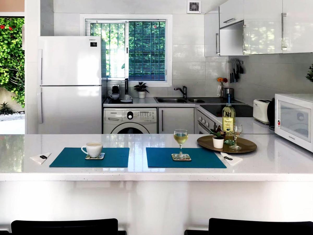 Seaside Maisonette 200M From Sea Paphos Ngoại thất bức ảnh