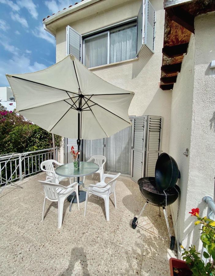Seaside Maisonette 200M From Sea Paphos Ngoại thất bức ảnh